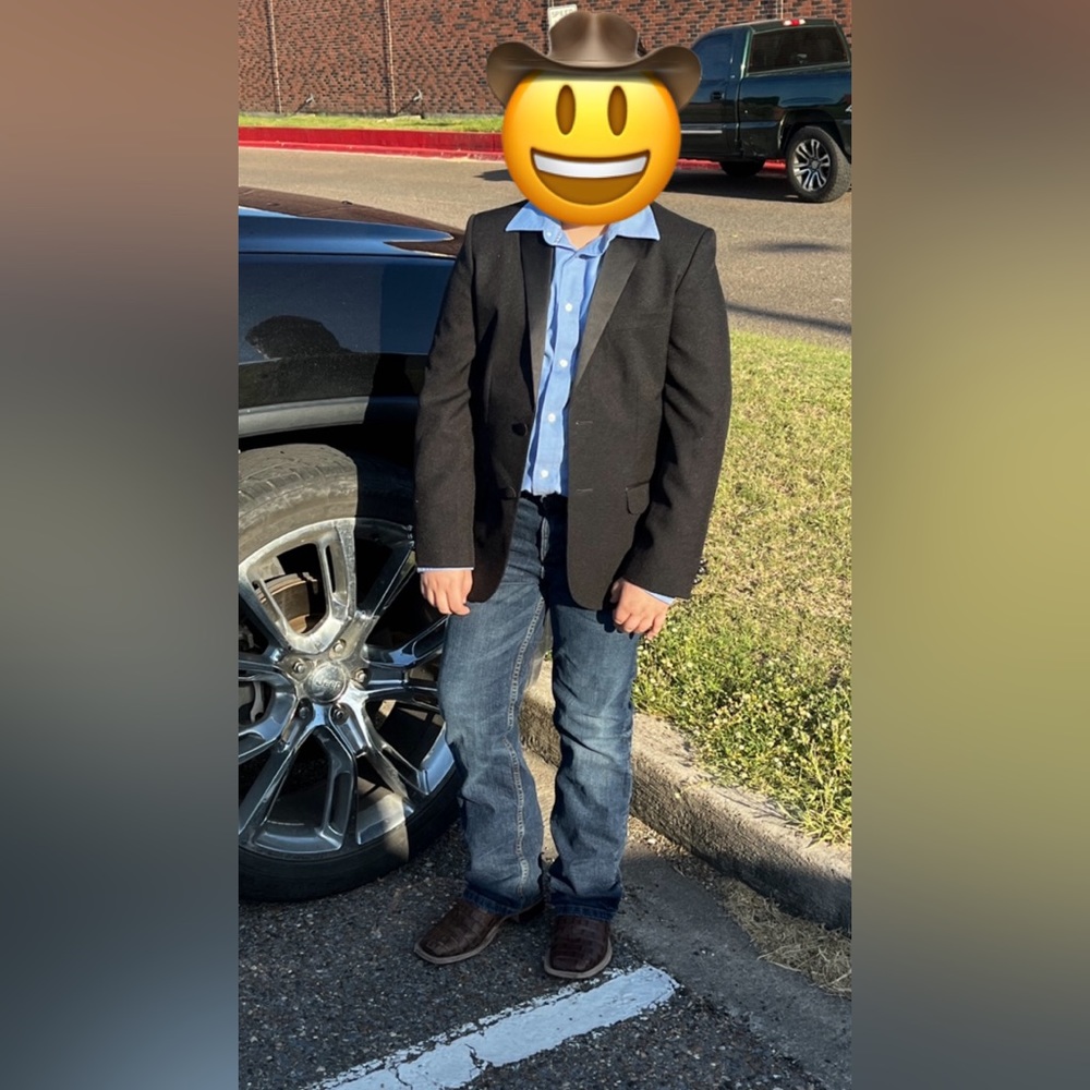 Van Heusen 2 piece Suit-  Jacket and Matching Slacks for boys